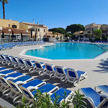 Apartment Studio Avec Piscine Odalys Et Parking Prive Agde