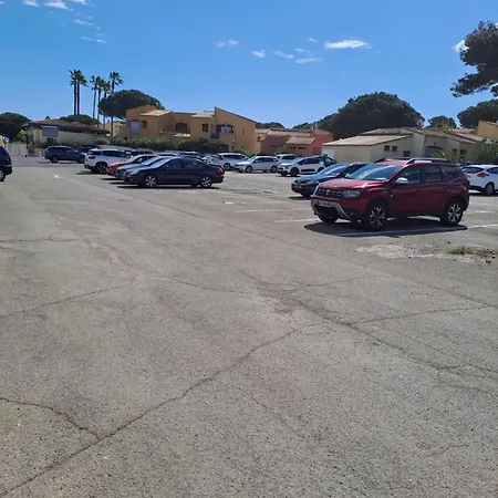 Apartment Studio Avec Piscine Odalys Et Parking Prive Agde